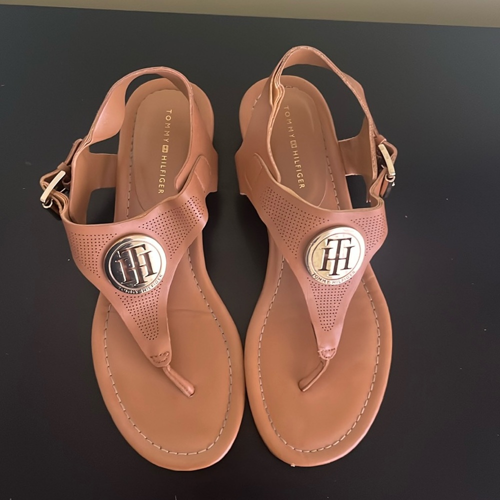 Tommy Hilfiger faux leather thong sandals